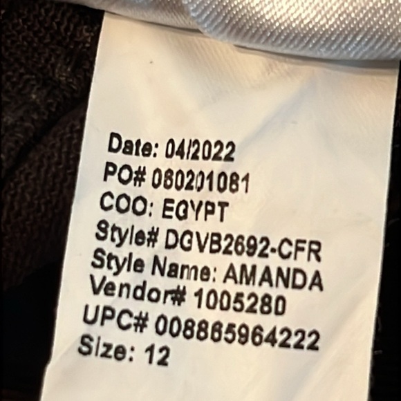 NWT Gloria Vanderbilt Women's Amanda Classic Rise Everyday Tapered Jeans Size 12 - Picture 13 of 14